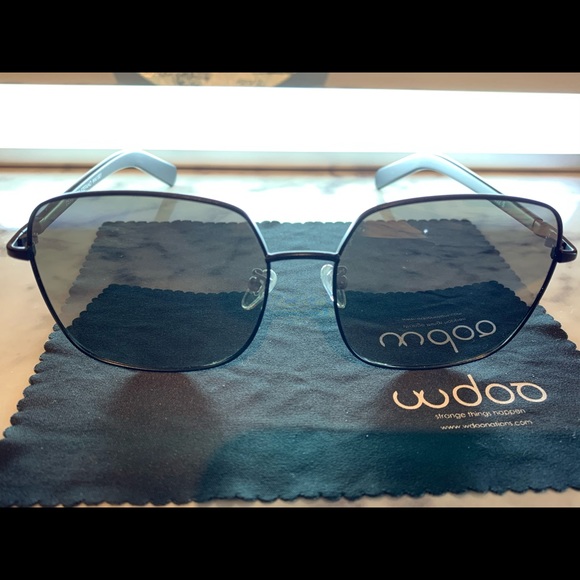 Sunglasses - Available until Nov 15 - Picture 6 of 6